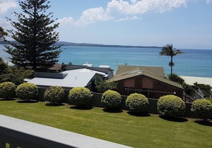 Batehaven - Fantastic Water Views, Pool, Beach, Linen, WIFI, Netflix
