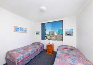 Beachpoint, Unit 303, 28 North Street
