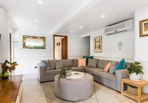 Byron Blisshouse - multi-home retreat with pool