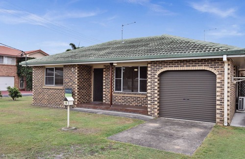 South Evans Head Apartment | 1-10 Waratah Lane - Beach Unit With Sea Breezes