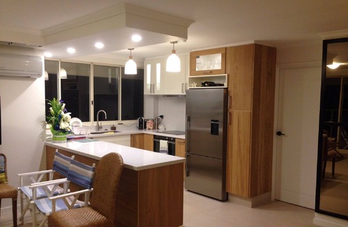 Broadbeach Apartment | 100% Absolute beachfront apartment