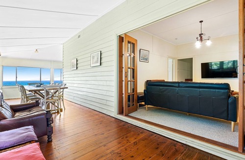 Narooma House | 12 Bluewater Drive Narooma