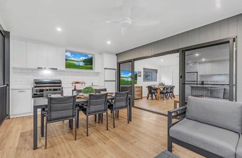 Moama House | #15 Highview