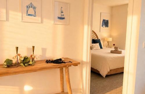 Salamander Bay Apartment | 2 Bedroom Poolside Escape - The Oaks Port Stephens