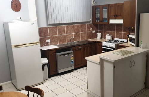 Kalaru House | 2 bedroom self contained unit, sleeps +6, five minutes to Tathra Beach
