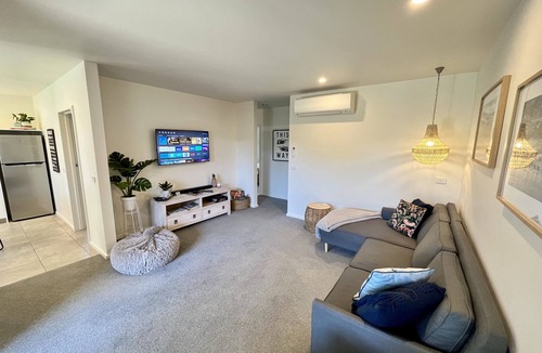 Myrtleford Villa | 20 on Rayner beautifully located in the heart of Myrtleford