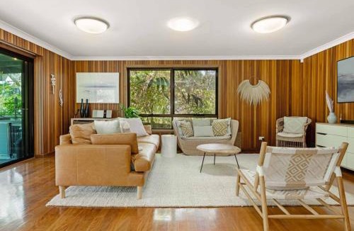 New Brighton House | 20 Steps - Beachfront Home - Stunning & Stylish - North of Byron