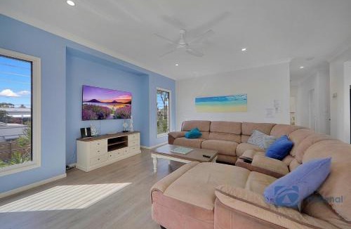 Woodgate House | 24 The Esplanade