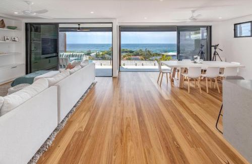 Forster Villa | 26B Seaview St