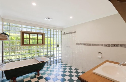 Central Tilba House | 275 Ridge Road Central Tilba