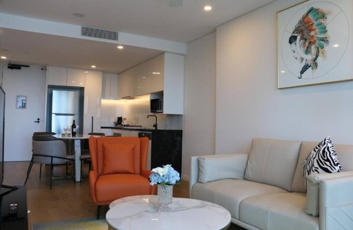 Fortitude Valley Apartment | 2BR Pool, Sauna & Panoramic Views