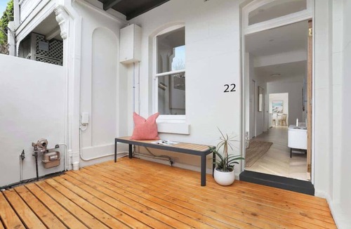 Bondi Junction House | 3 Bedroom Split level terrace at Bondi Junction
