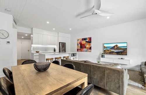 Mooloolaba Apartment | 3 luxurious bedroom apartment 2 miutes walk to the ocean