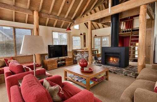 Dinner Plain Ski Chalet | 360 Degrees, alpine-getaways