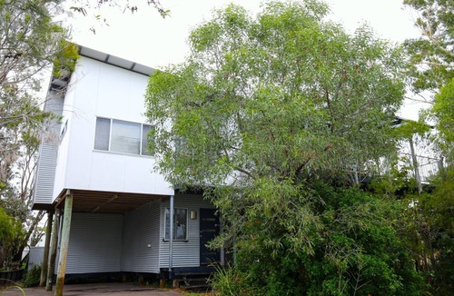 Rainbow Beach House | 4 Coolberry Court - Rainbow Beach. Swimming Pool.