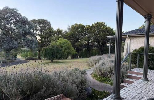 Little Hartley House | 4BR Little Hartley Country Escape, Nature Views