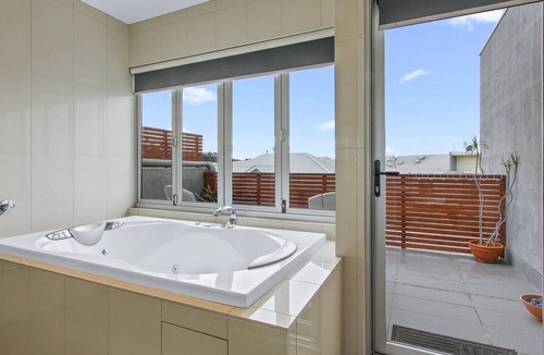 Metung Apartment | 5 Knots Metung