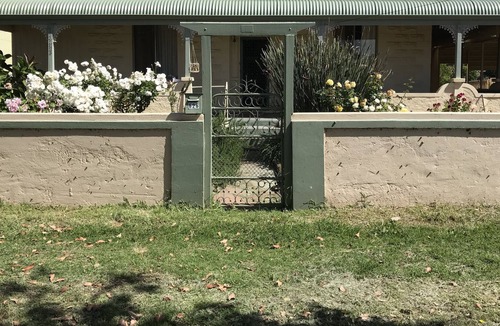 Broken Hill House | 626-A Grand old lady.