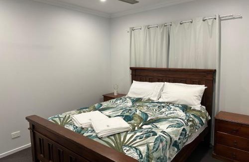 Rainbow Beach House | 72 Bombala Crescent - Rainbow Beach