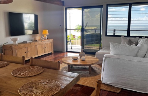 Rainbow Beach House | 76 Cooloola Drive - Rainbow Beach