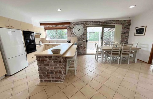 Surf Beach House | 80m from the beach