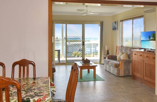 Bermagui House | 81 Murrah St, 'Coosheen '