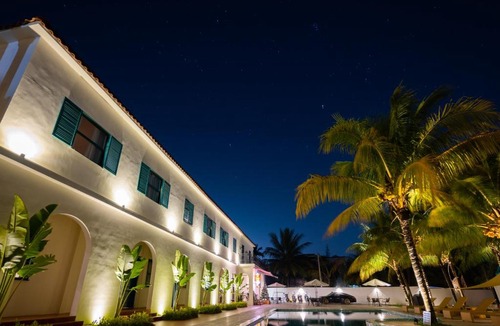 Wanning Hotel | 911 Surf Villa