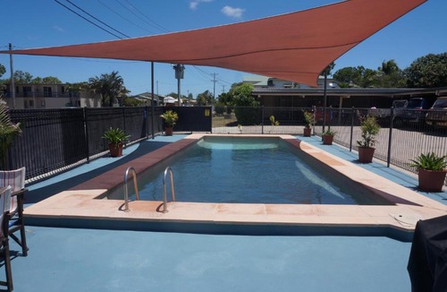 Proserpine Hotel | A & A Motel