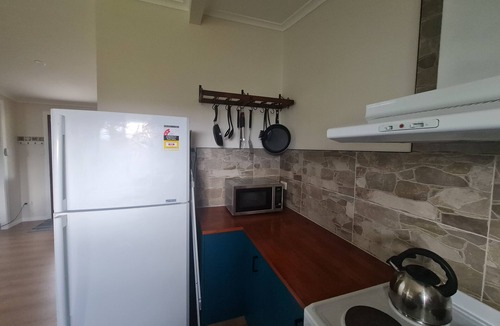 Tenterfield Cottage | A completely off grid accommodation for up to 4 adults for $260 per night