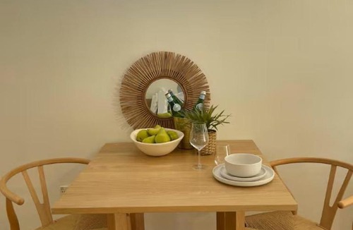 Cronulla Apartment | A Cozy 1BR in Cronulla Walk to Beach & Shops