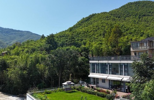 Moganshan House | A Healing Fullstop