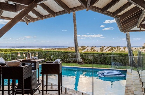 Currumbin House | “A SUMMER’S PLACE” Absolute Beachfront Currumbin Home