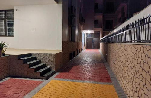 Noida House | Aanandam Villa