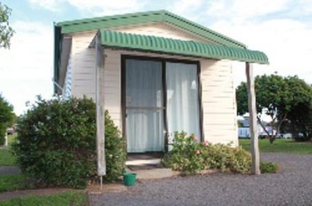 East Devonport Resort | Abel Tasman Cabins Devonport