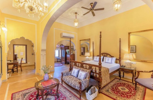 Khetri Hotel | Abheygarh