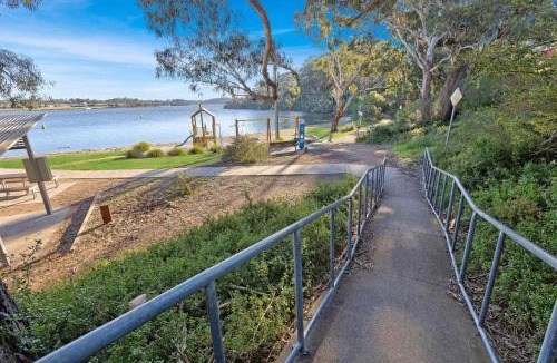 Paynesville House | Above Sunset