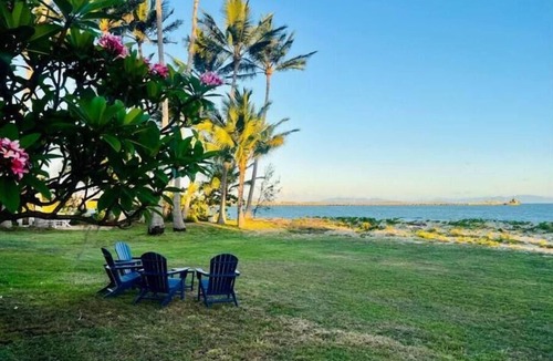 Bowen House | Absolute Beachfront Bowen Beach House-family time