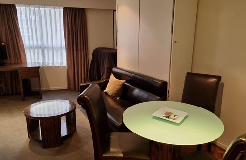 Darling Harbour Apartment | Accommodation Sydney | Darling Harbour One-Bedroom Apartment