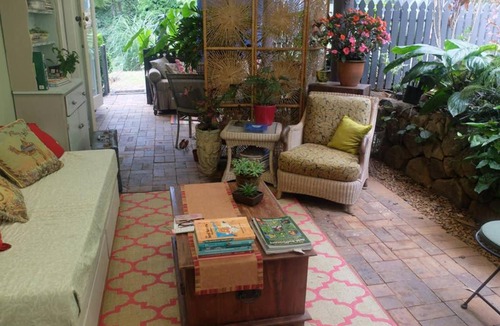 Eagle Heights Apartment | Accommodation - Tamborine Mountain