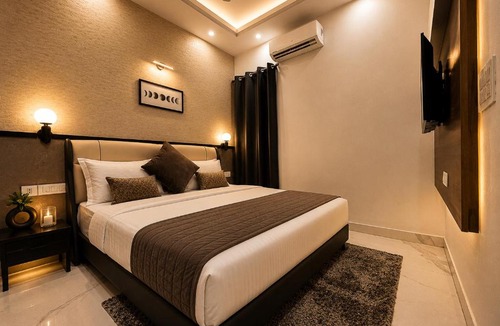 Noida Hotel | Ace Stayz - Boutique Hotel Sector 45, Noida