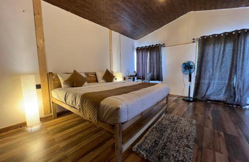 Almora Hotel | Adaara Retreat - Pet Friendly Cottages, Almora