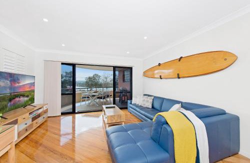 North Haven Apartment | Adrift at Dolphin Cove Apt 5 - riverfront modern