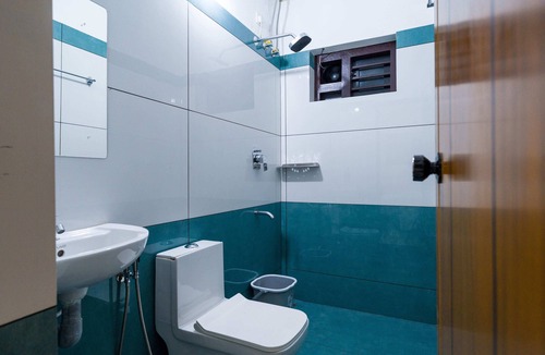 Malappuram Hotel | Aeronest Residency
