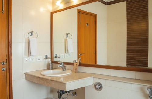 DLF City Hotel | Ahuja Residency Cyber City I