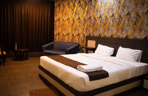 Krishnarajapura Hotel | Aira Suites