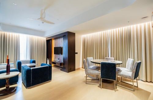 Ahmednagar Hotel | Akaya Elegance