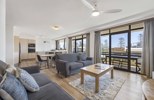 Port Macquarie Apartment | Akuna 14 - Seaside Holidays With The Works