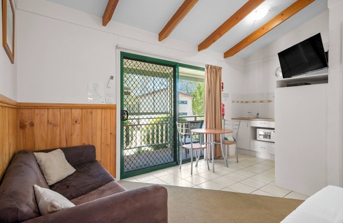 Lavington Other | Albury Holiday Park
