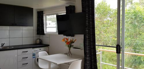 Alexandra Headland Apartment | Alexandra Headland