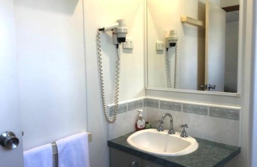 Alexandra House | Alexandra Parklife Studio 5